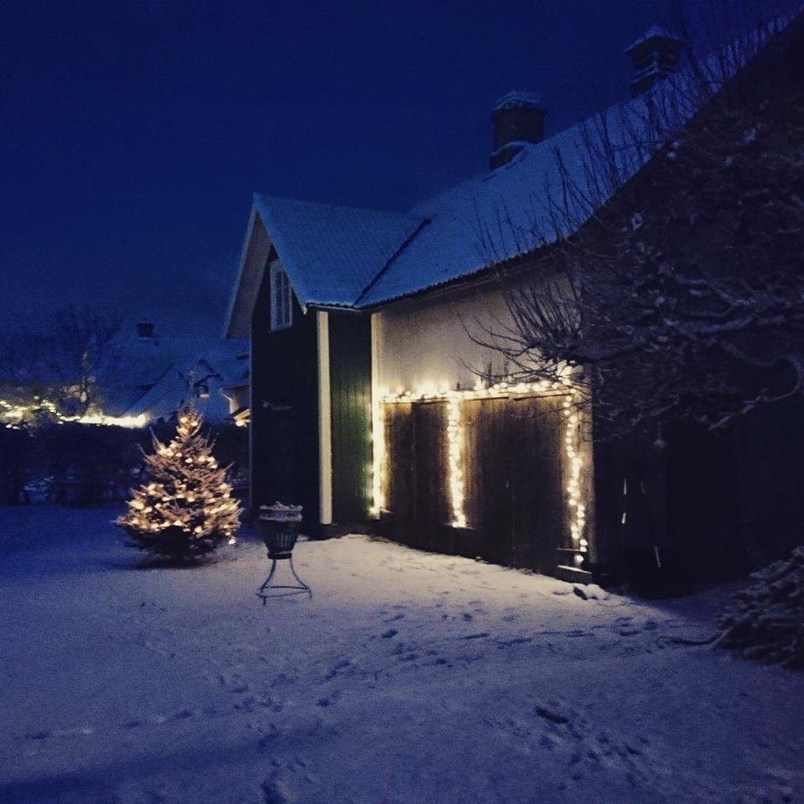 Villamilsten B&B Lidkoping Exterior photo